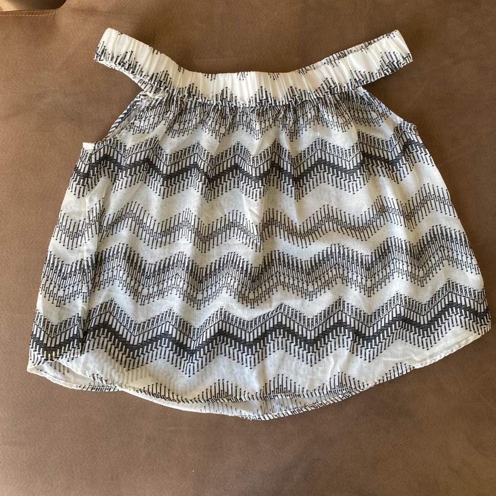 Off Shoulder Top - Picture 2 of 3